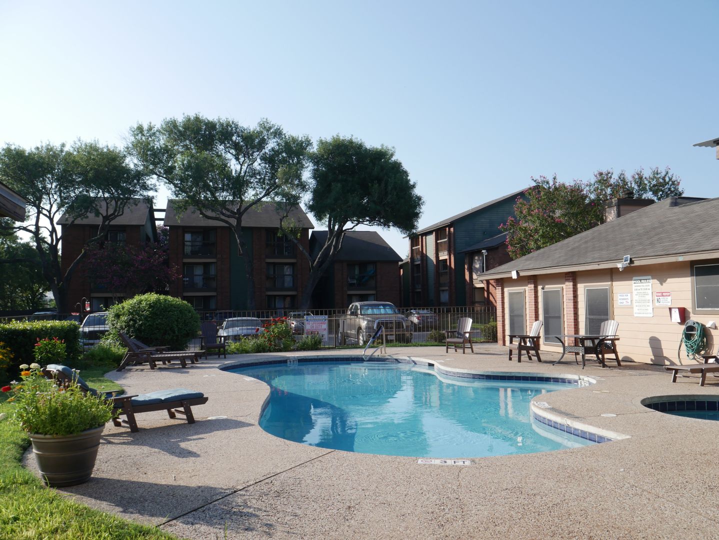 San Marcos Apartment: 200 Robbie Lane