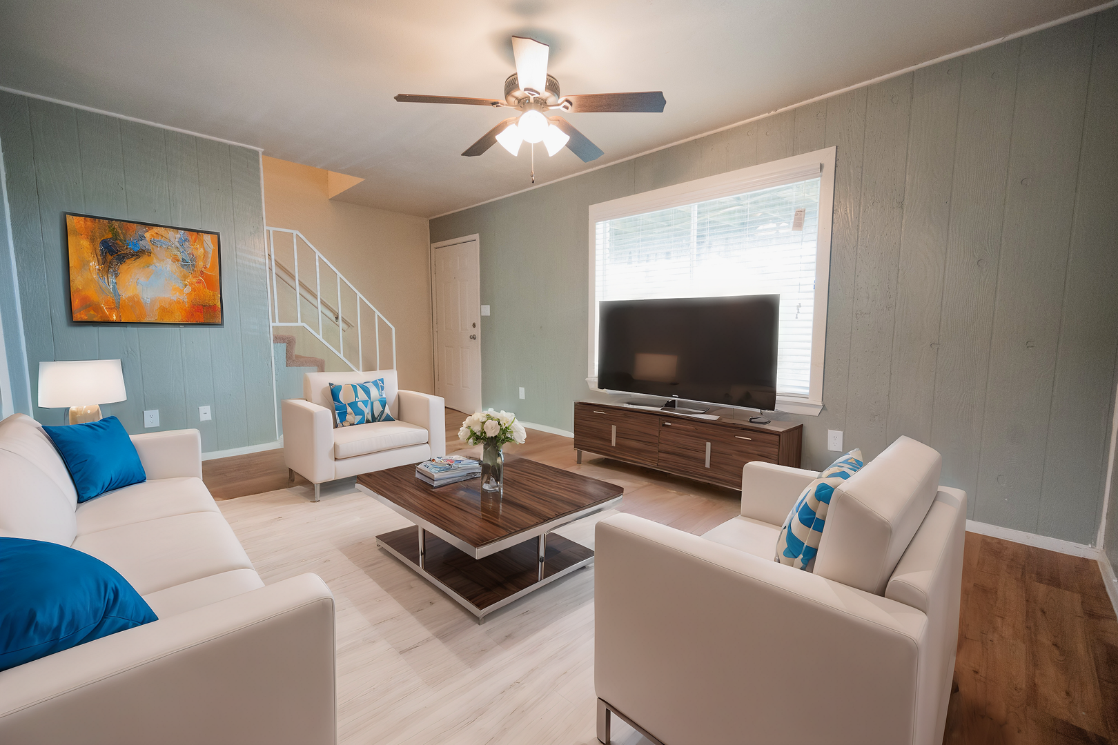 San Marcos Apartment: 910 & 912 Advance St