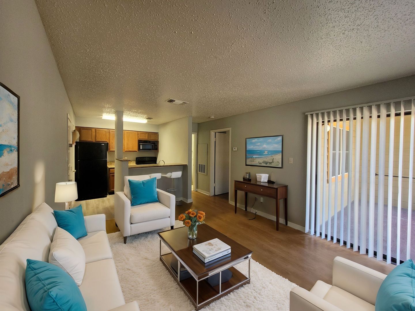 Live Oak Apartment: 13101 East Loop 1604 N