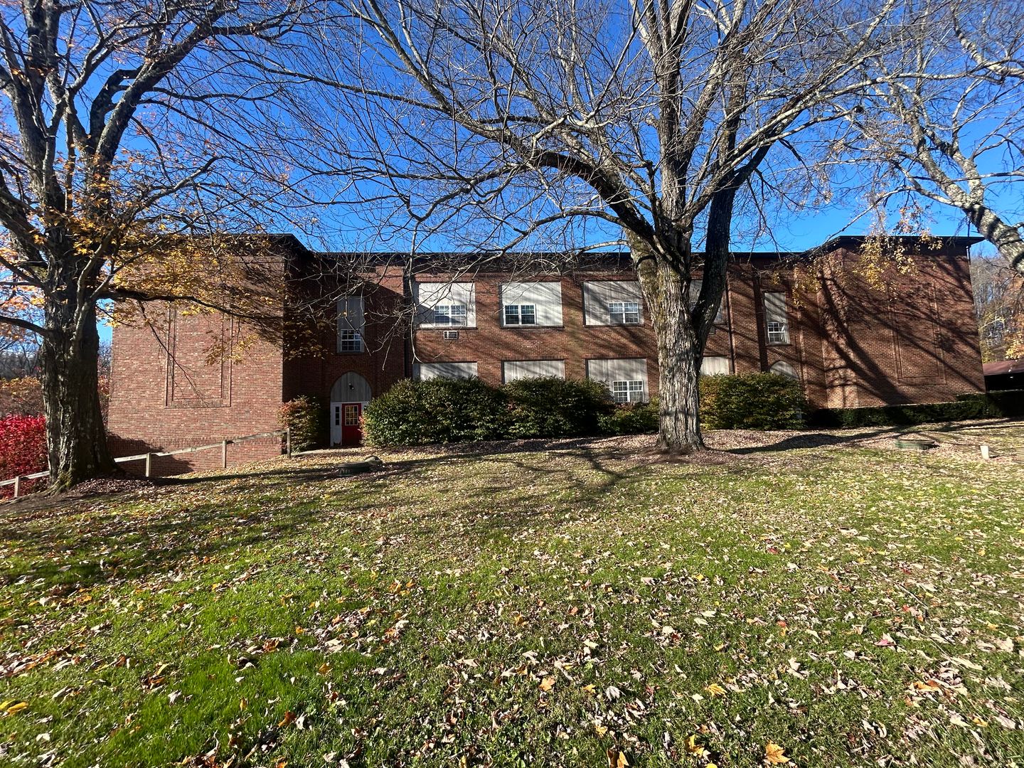 New Castle Apartment: 459 Old Route 19