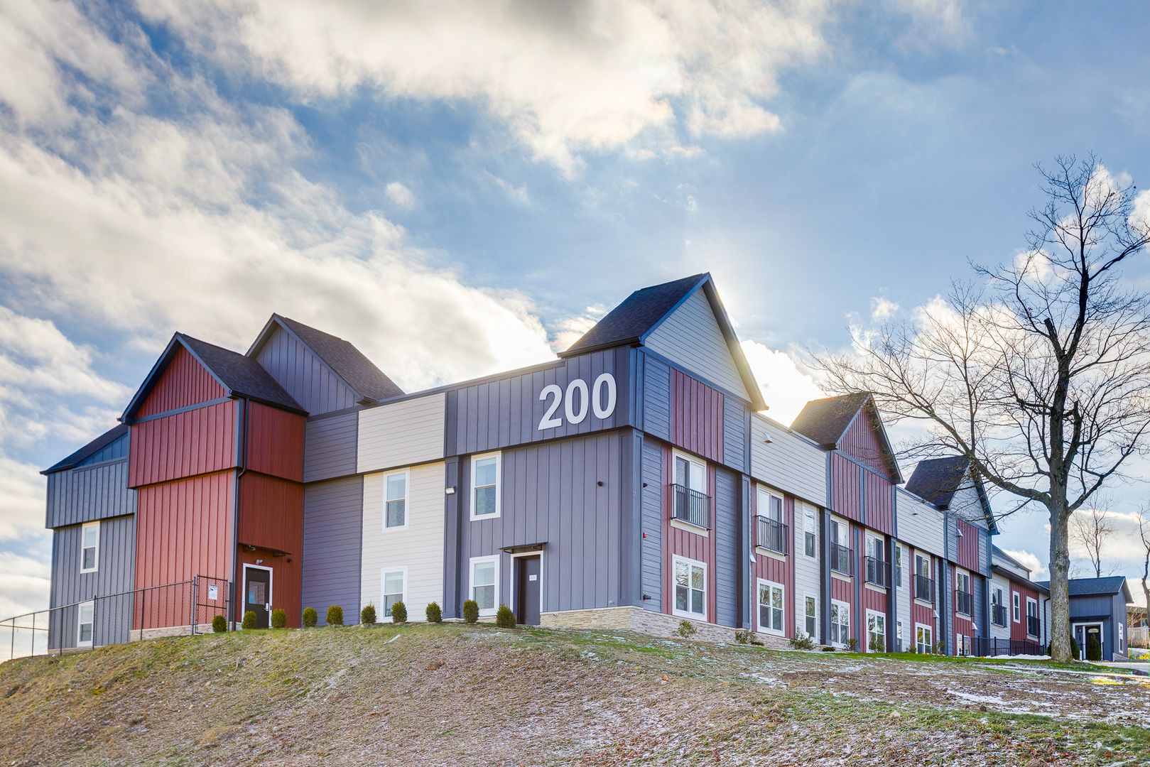 Coraopolis Apartment: 200 Grant Dr.