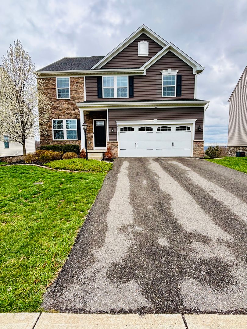 McDonald House: 2925 Pinnacle Dr.