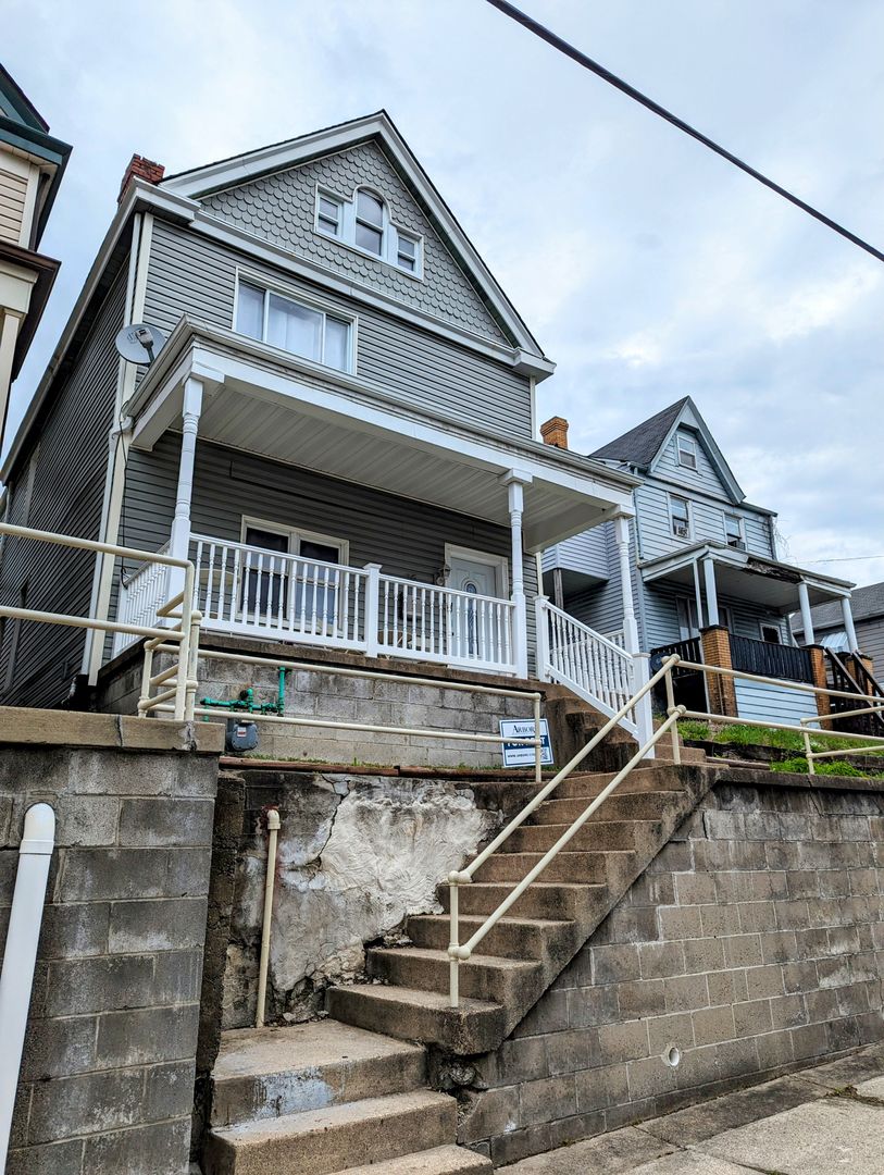 Pittsburgh House: 15 Soffel Street