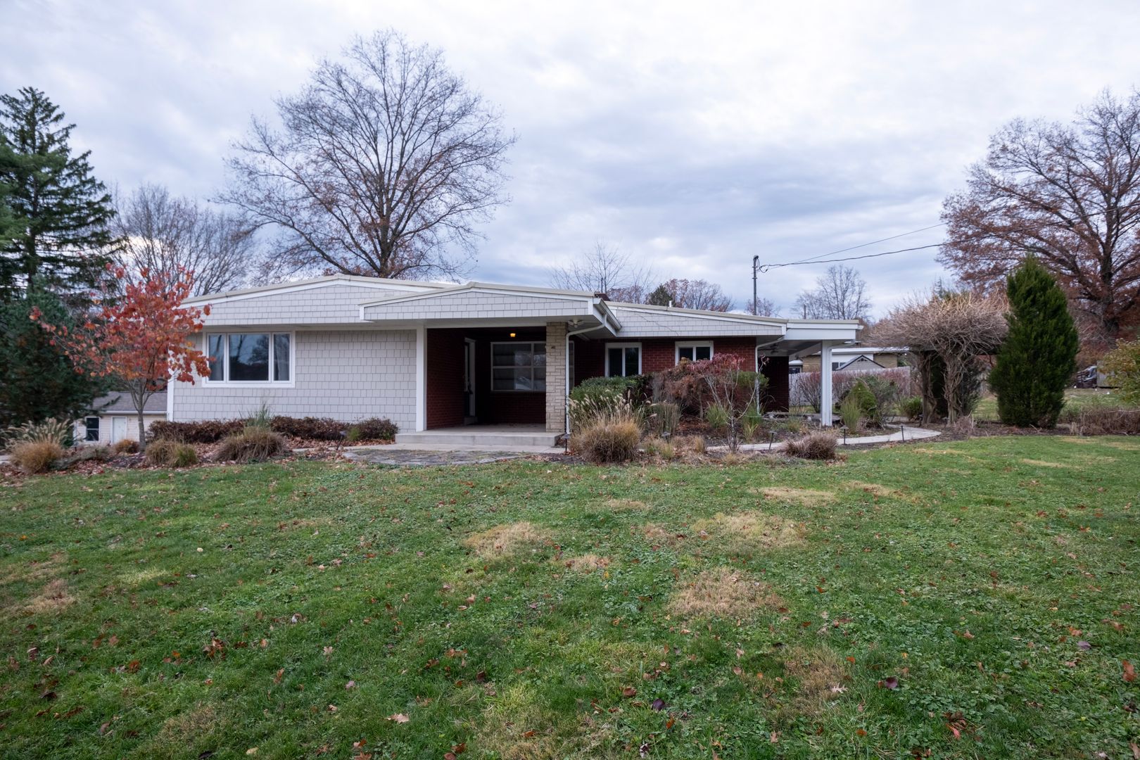 Murrysville House: 3180 Pinecrest Ct.