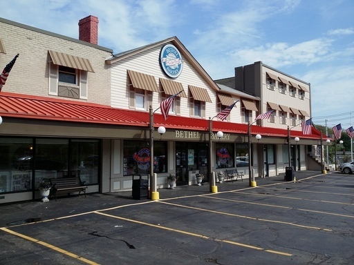 BETHEL PARK Apartment: 5200 BRIGHTWOOD