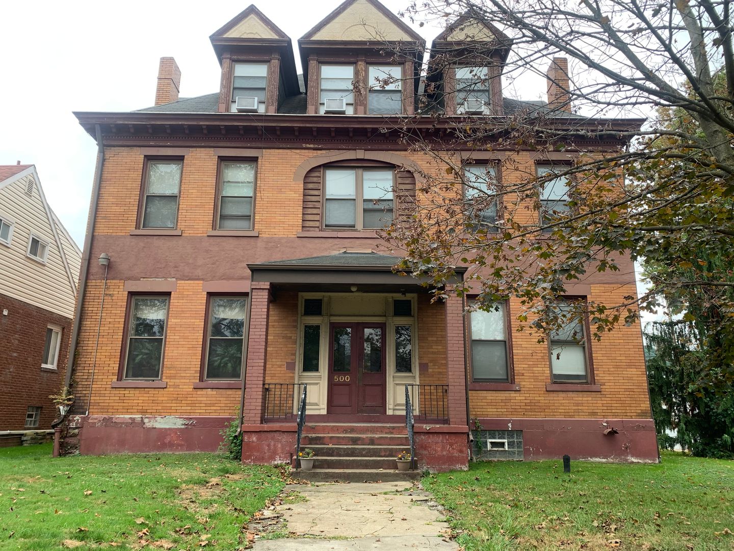 Carnegie Apartment: 500 Beechwood Avenue