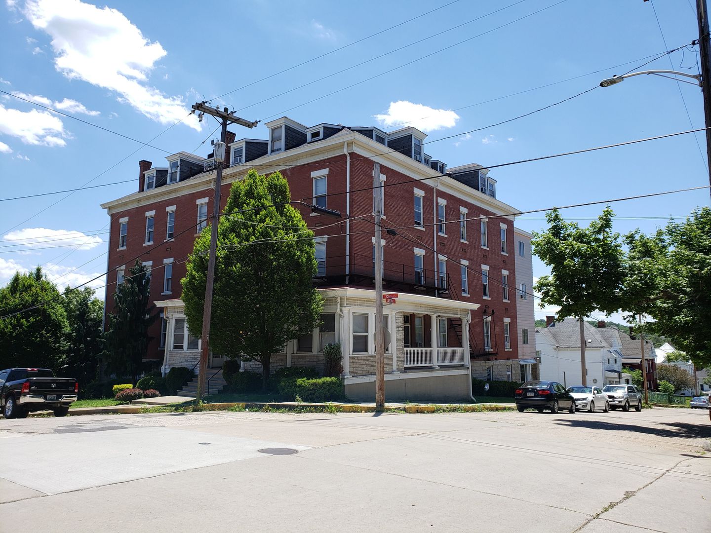 Washington Apartment: 395 Donnan Avenue