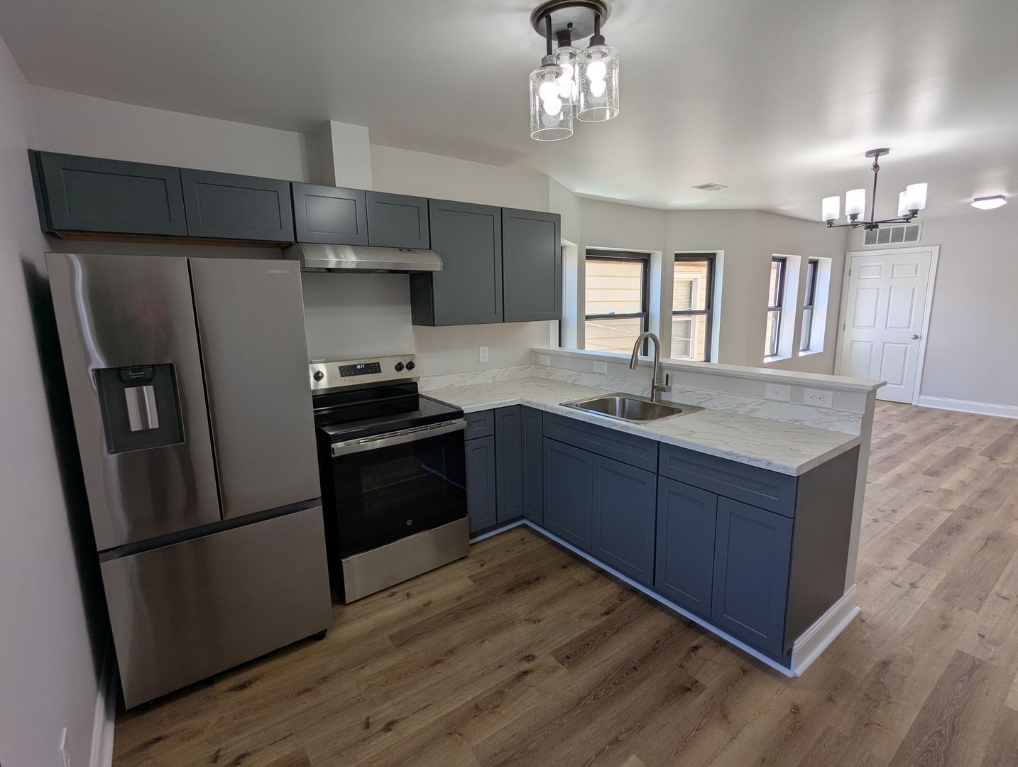 Pittsburgh Apartment: 3856 Baytree Street