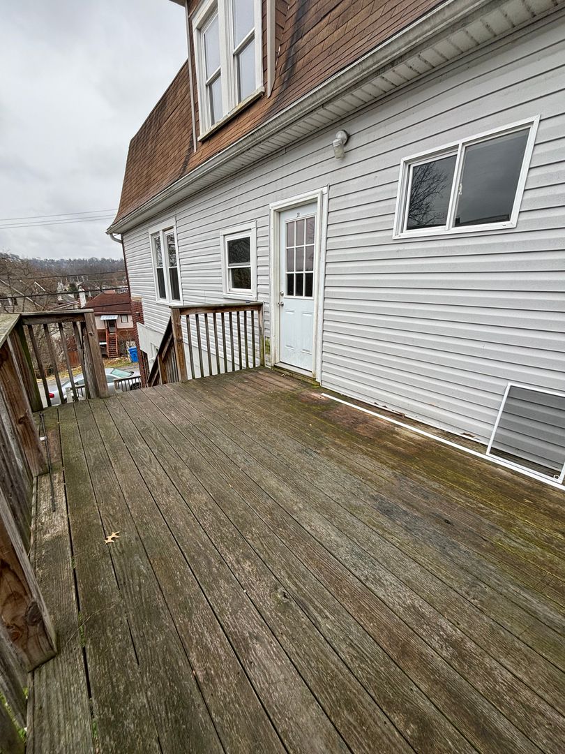 Carnegie Apartment: 508 Spikenard Street