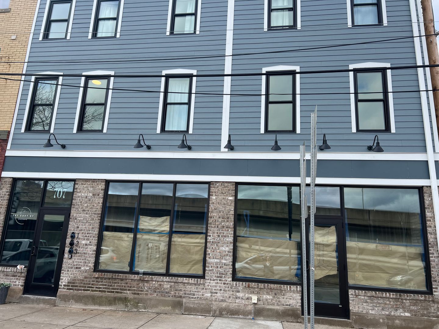 Pittsburgh Townhome: 647 Emlin Street