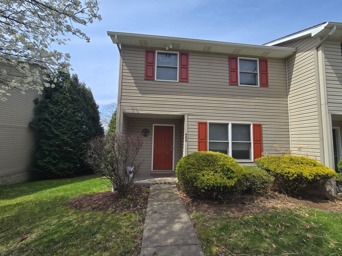 Lower Burrell House: 408 Harding Street