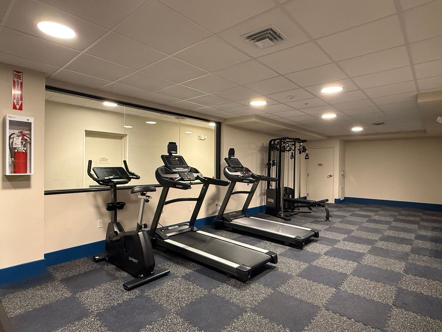 Gym at gra200 (5 of 5)