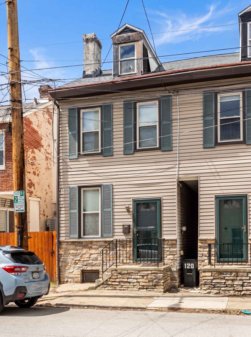 Pittsburgh Townhome: 118-120 S 25th Street