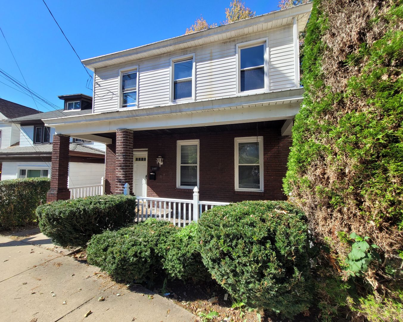 Pittsburgh House: 2407 Maple Avenue