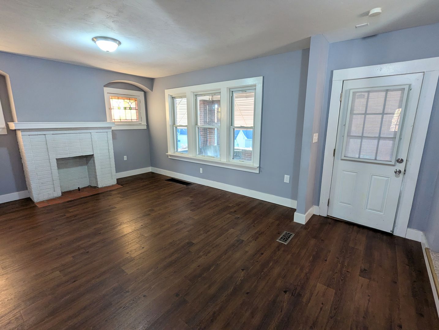 Pittsburgh House: 575 Neeb Street