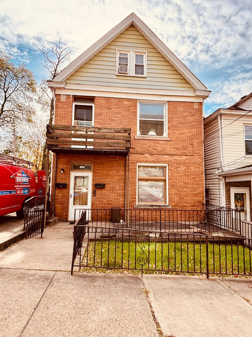 PITTSBURGH Apartment: 1285 CLAIRHAVEN STREET