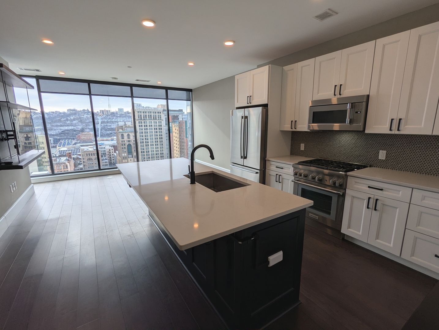 Pittsburgh Condo: 350 Oliver Avenue