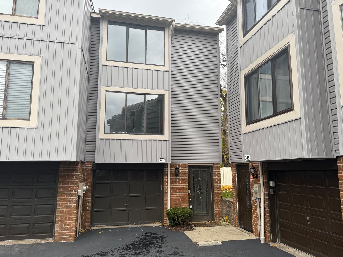 Moon Township Townhouse - 2 bedroom