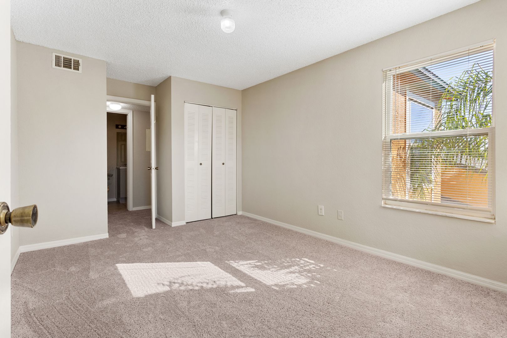 Orlando Apartment: 4658 Commander Dr Apt 833