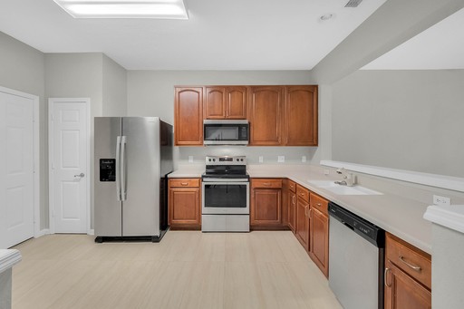 STONEBRIDGE LAKES - 3 BR 2.5 Bath | 2-Story Townhouse (Orlando /MetroWest) – photo 1