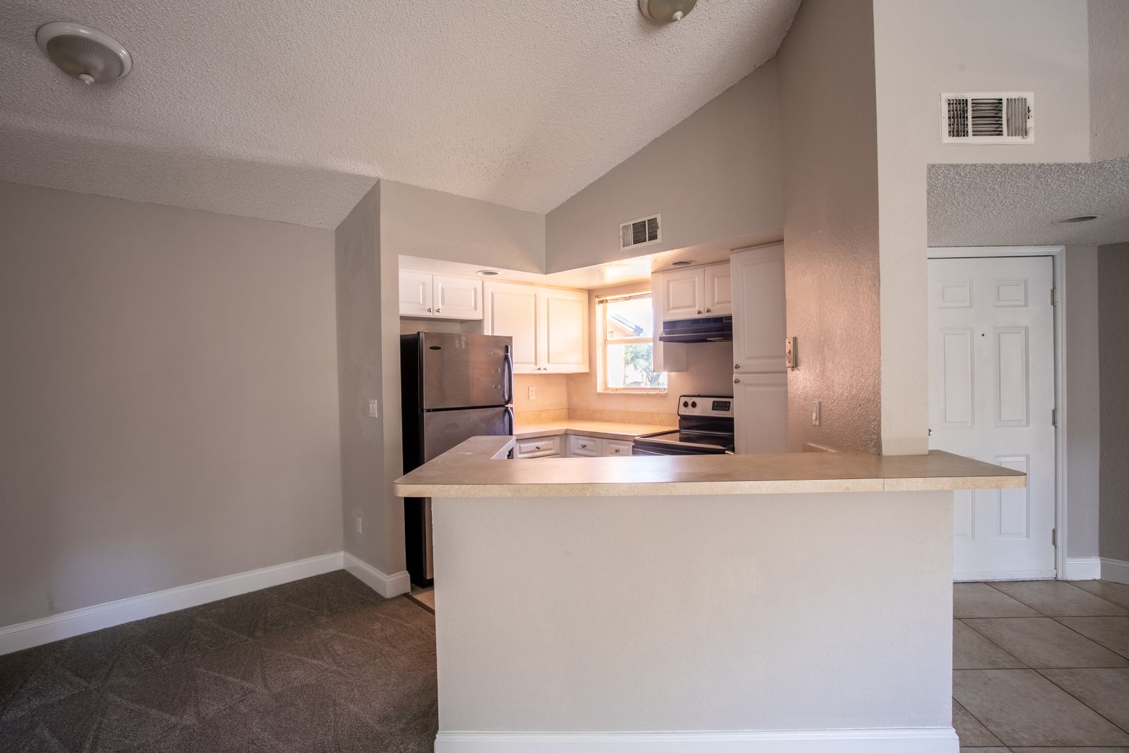 Orlando Apartment: 4548 Commander Dr Apt 1428