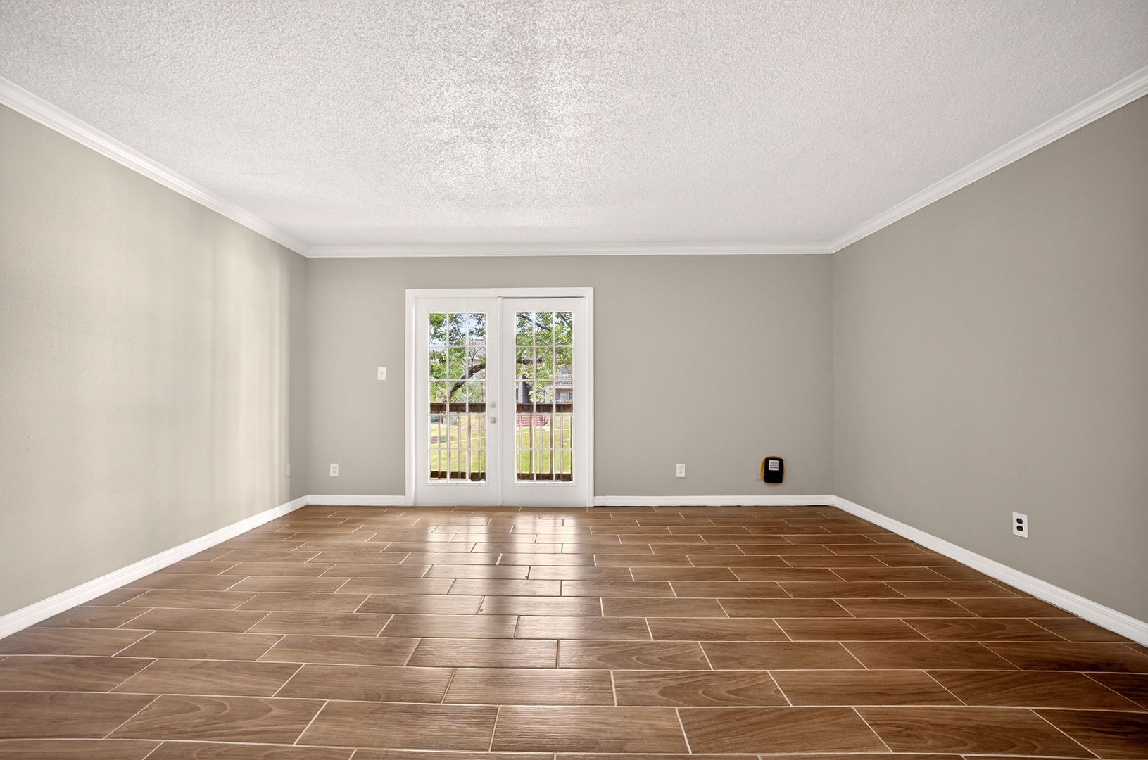 Altamonte Springs Apartment: 285 Wymore Rd #202