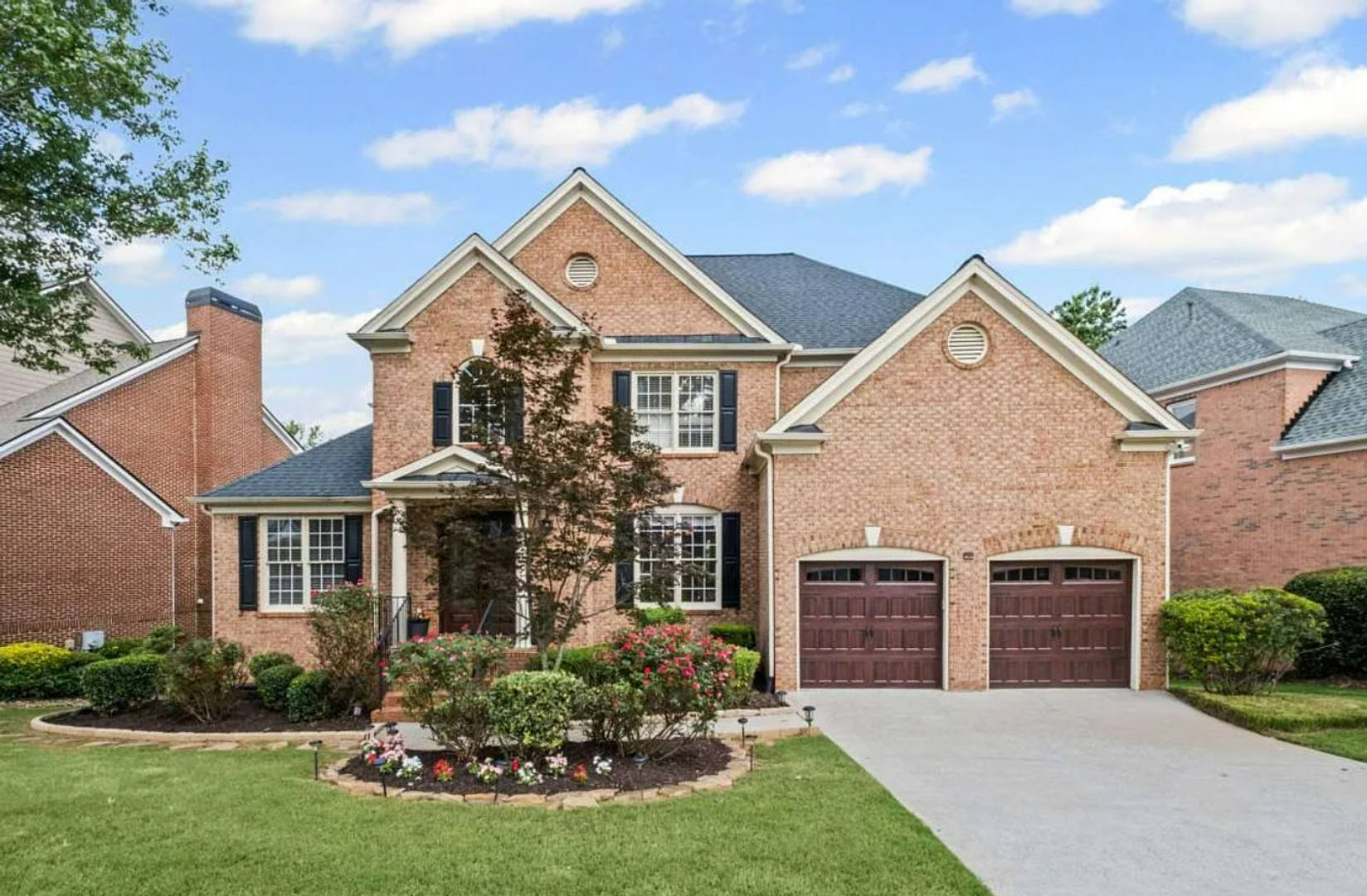 Alpharetta House: 12857 Waterside