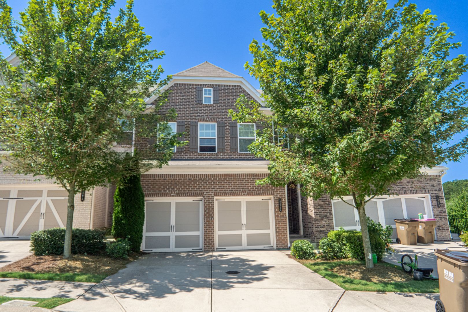 Cumming House: 1302 Endicott Court