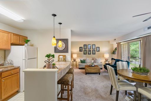 368 N. Summit Ave., #101 – photo 1