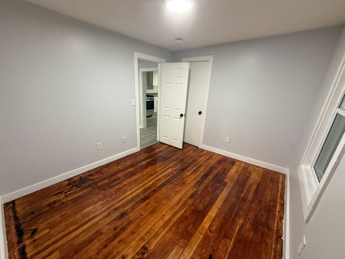 Southbridge Apartment: 33 Union Street