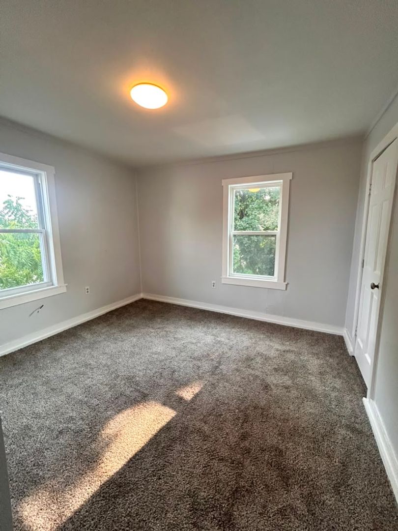 Southbridge Apartment: 573 Main Street