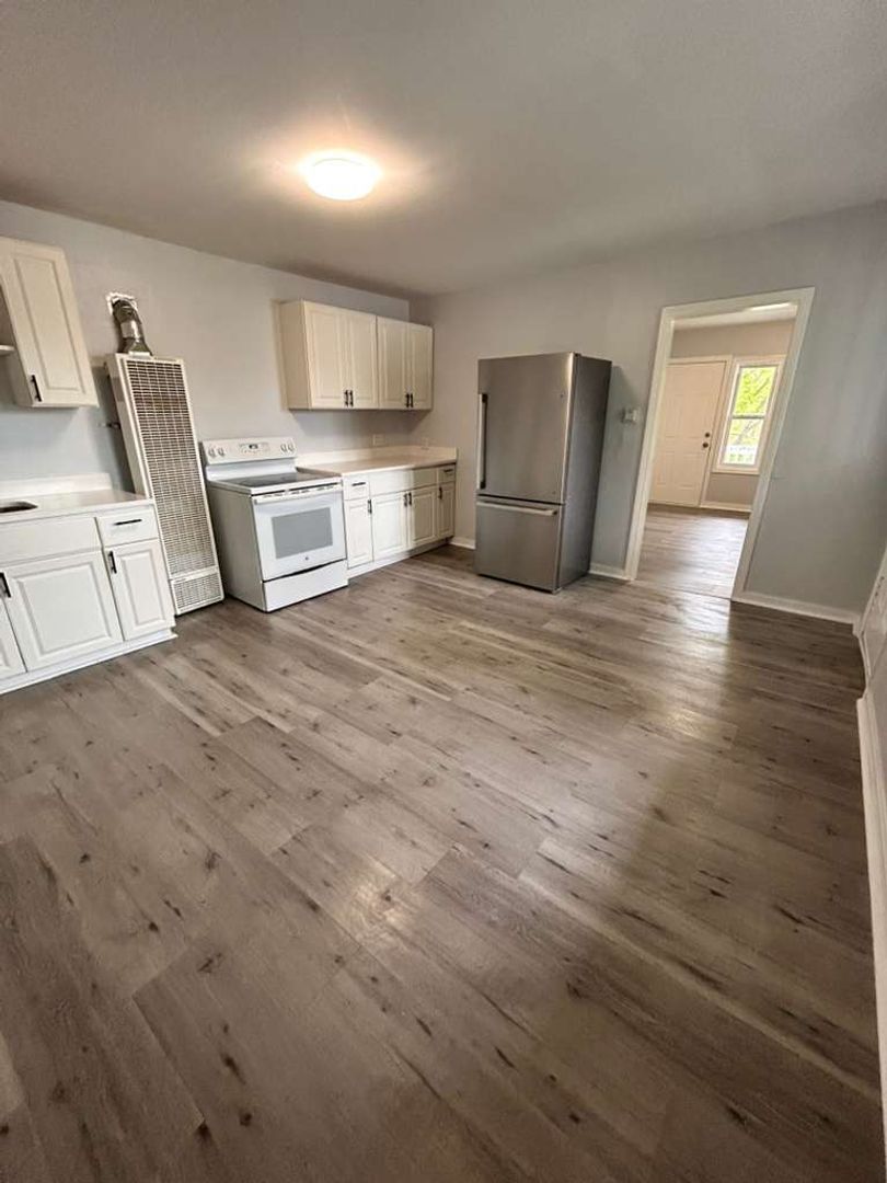 Southbridge Apartment: 71 West Street