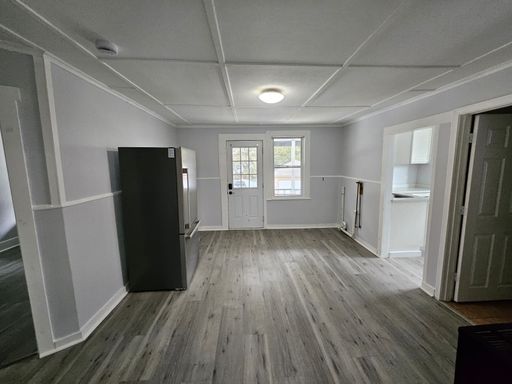 Listing photo thumbnail