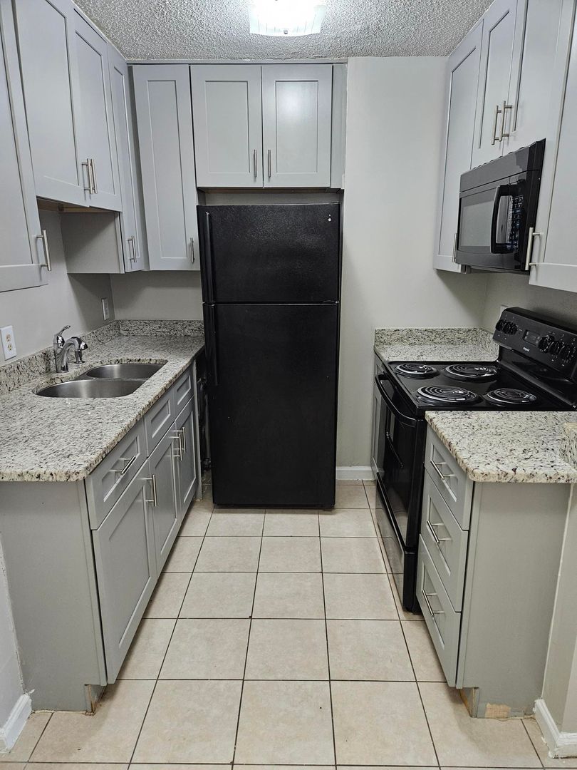 Charlotte Apartment: 5221-5313 Nevin Rd