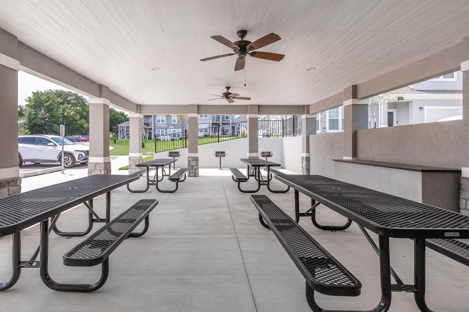 Overland Park Apartment: 15100 Lamar Ave