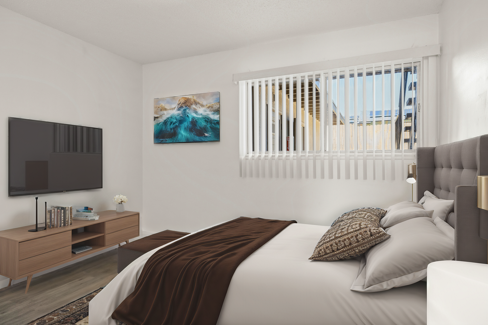Beautiful 2 Bedroom x 1 Bathroom Apartment in the heart of Santa Paula! 5 of 6