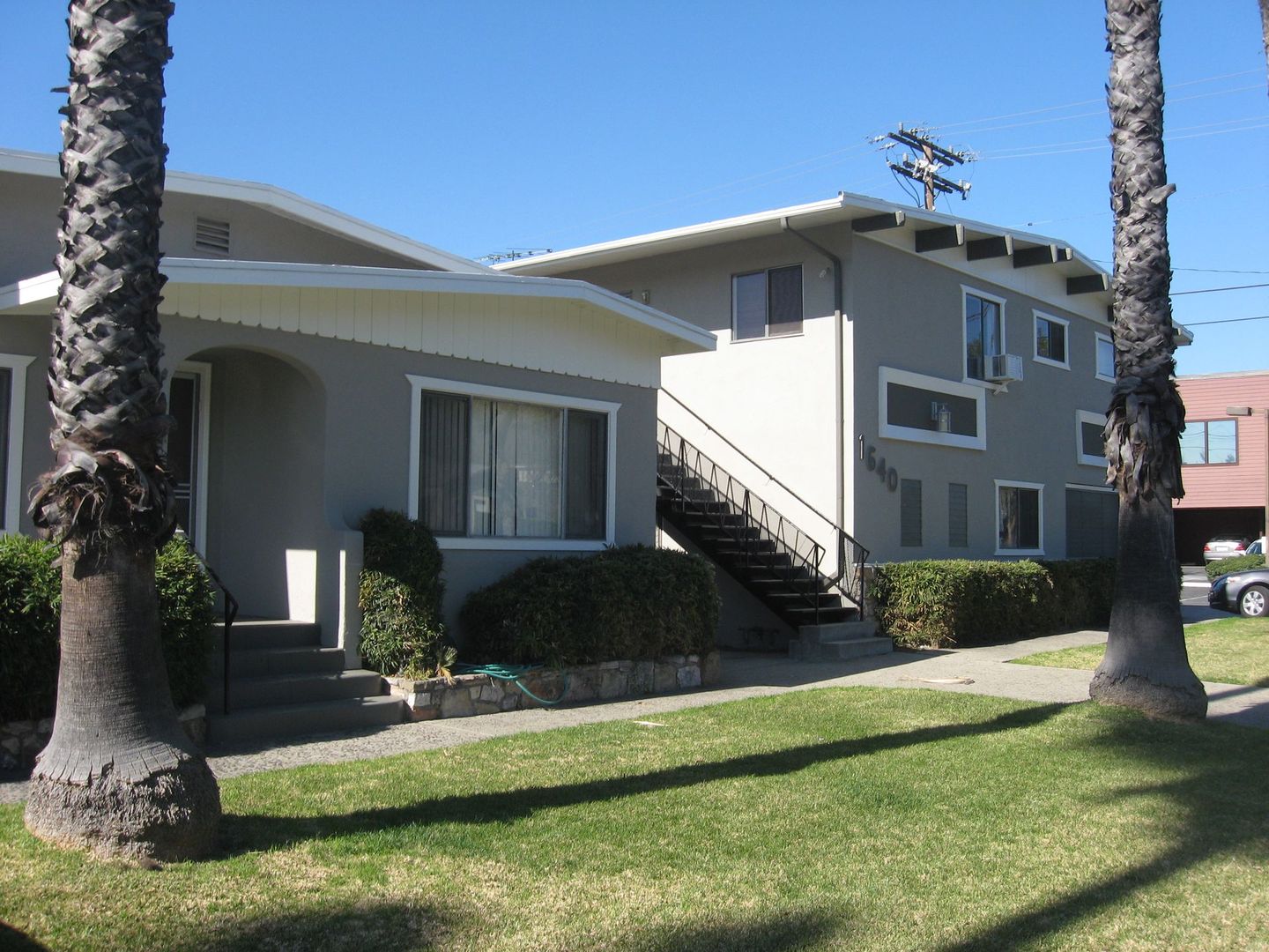 Glendale Apartment: 1632-1640 Lake Street