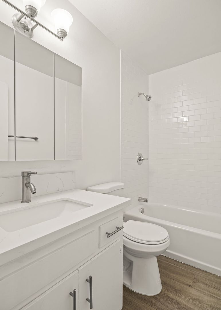 Tuscania Apartments 9 of 11