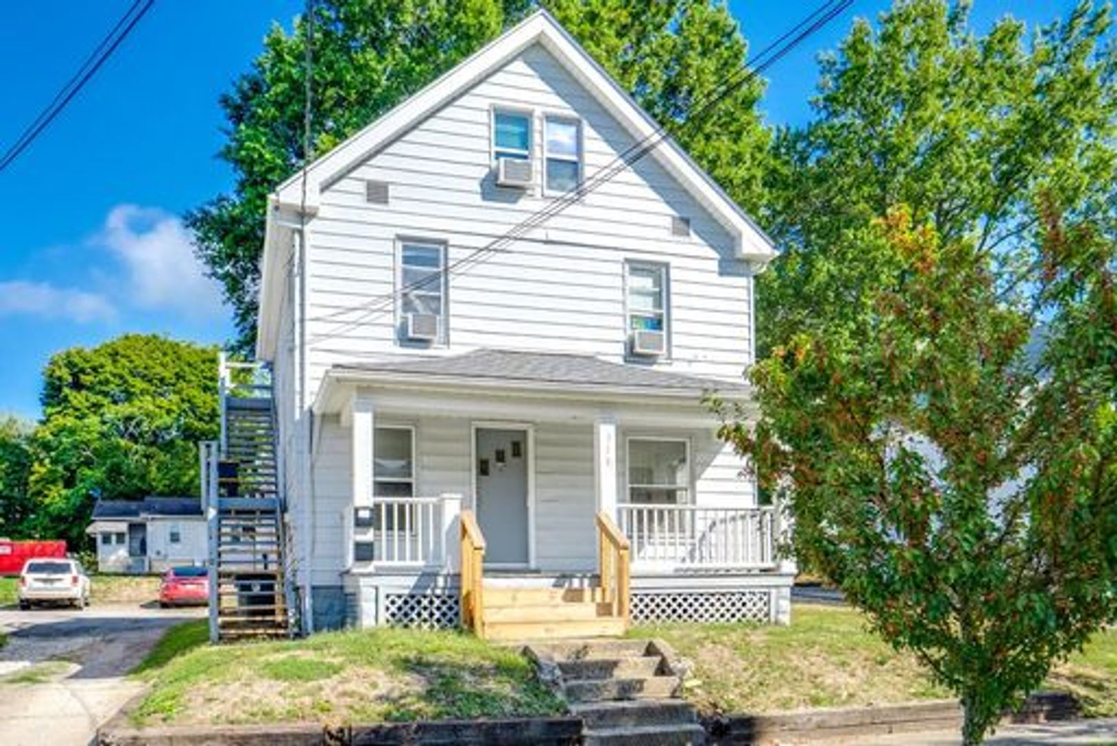 Akron Apartment: 313 Power Street