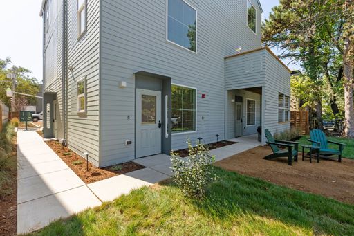 ✨PLAZA BRAND-NEW FIRST-FLOOR STUDIO | IN-UNIT WASHER & DRYER | PET-FRIENDLY✨ – photo 1