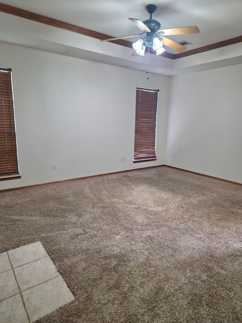 Gallery Image 18