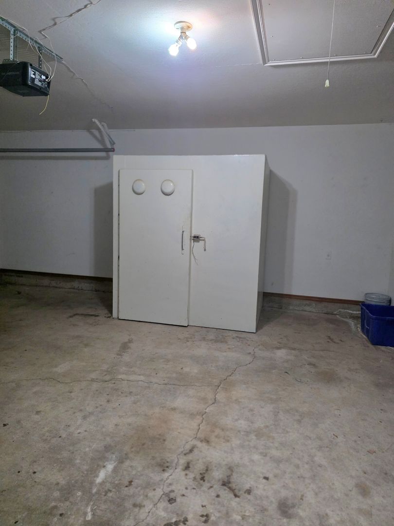 Gallery Image 16