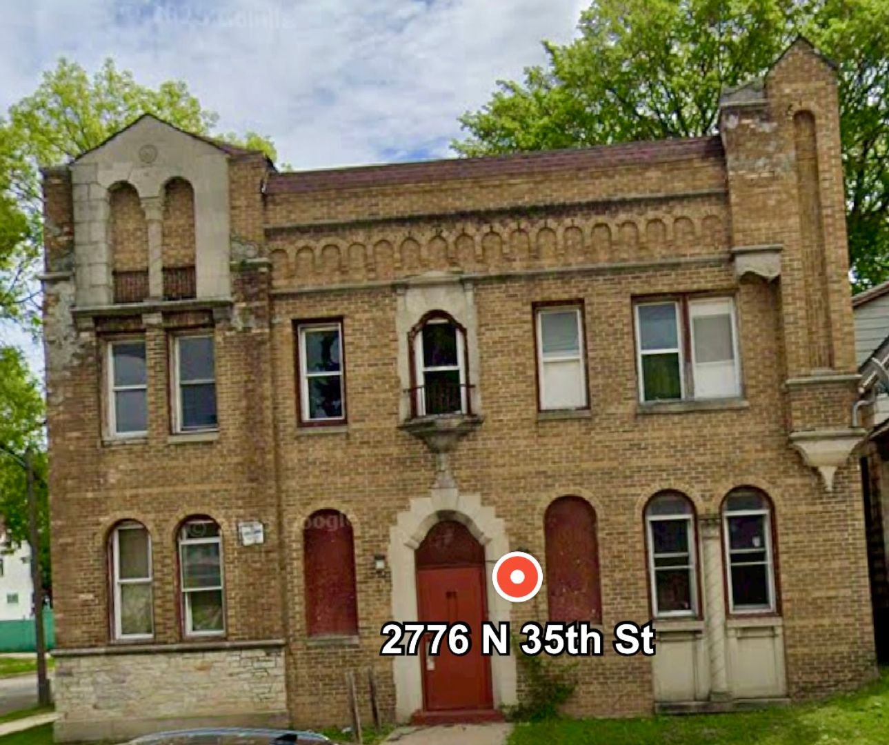 Milwaukee Apartment: 2776 N. 35th st