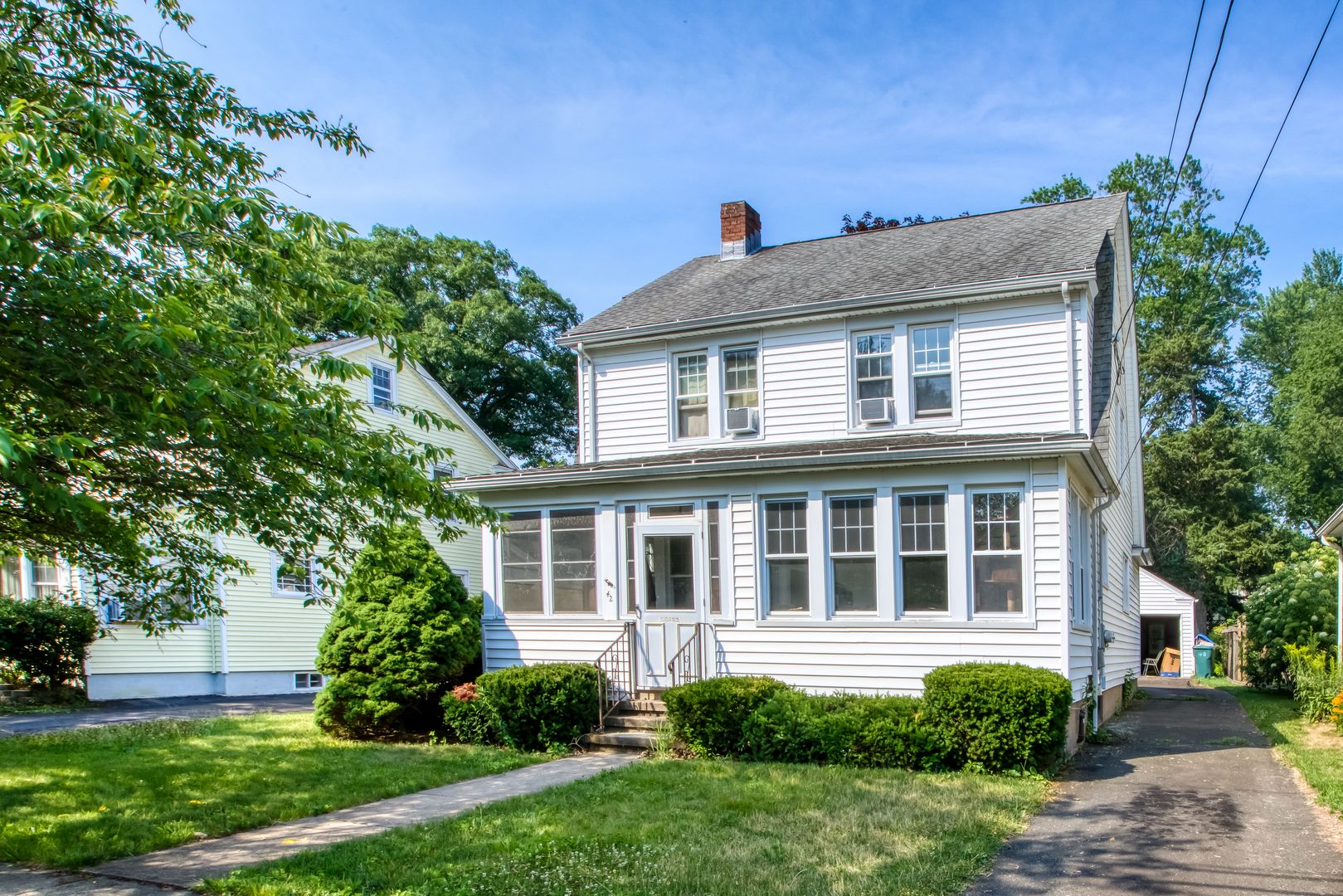 Hamden House: 42 Thompson Street