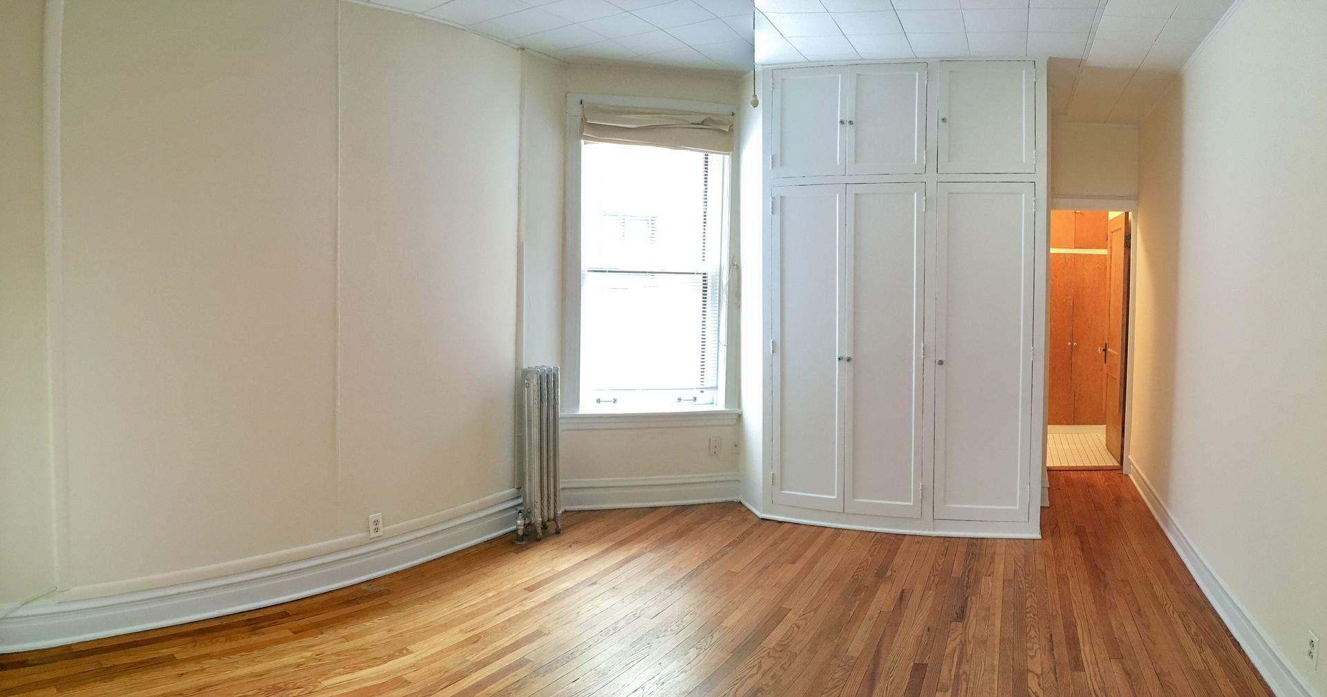 Chicago Apartment: 5440 N Winthrop Ave