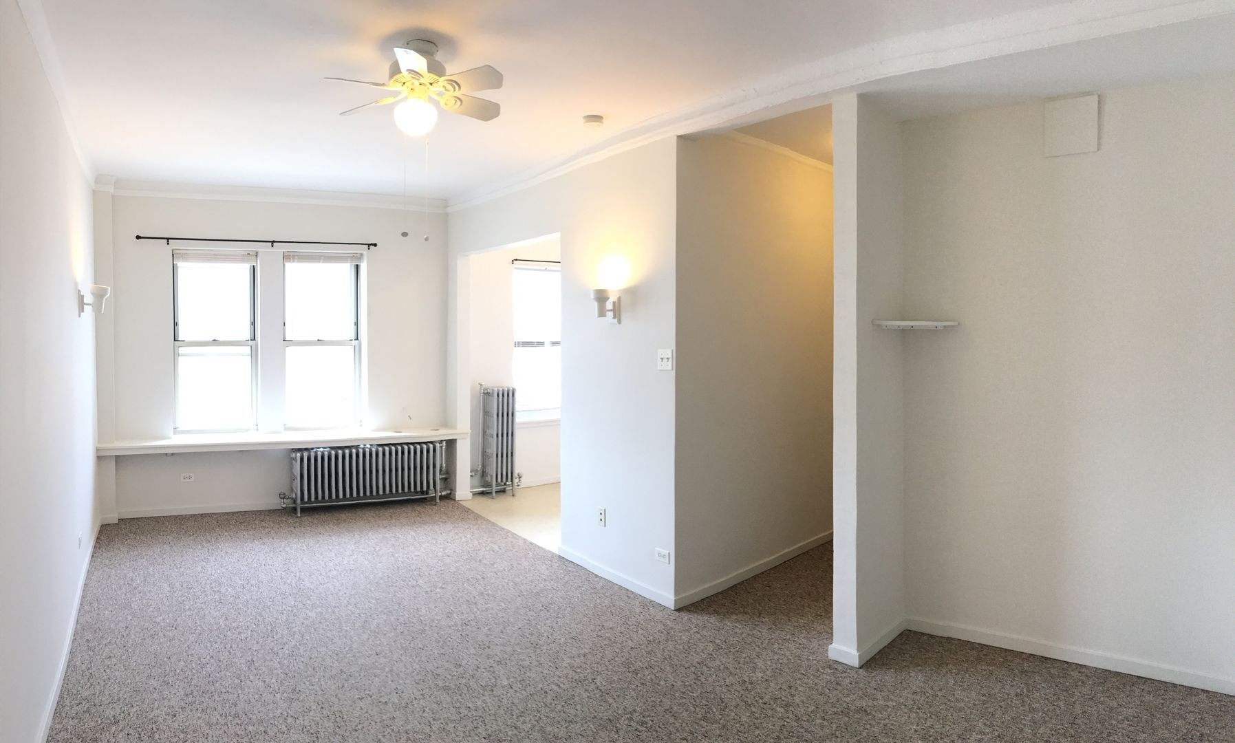 Chicago Apartment: 5734 N Winthrop Ave
