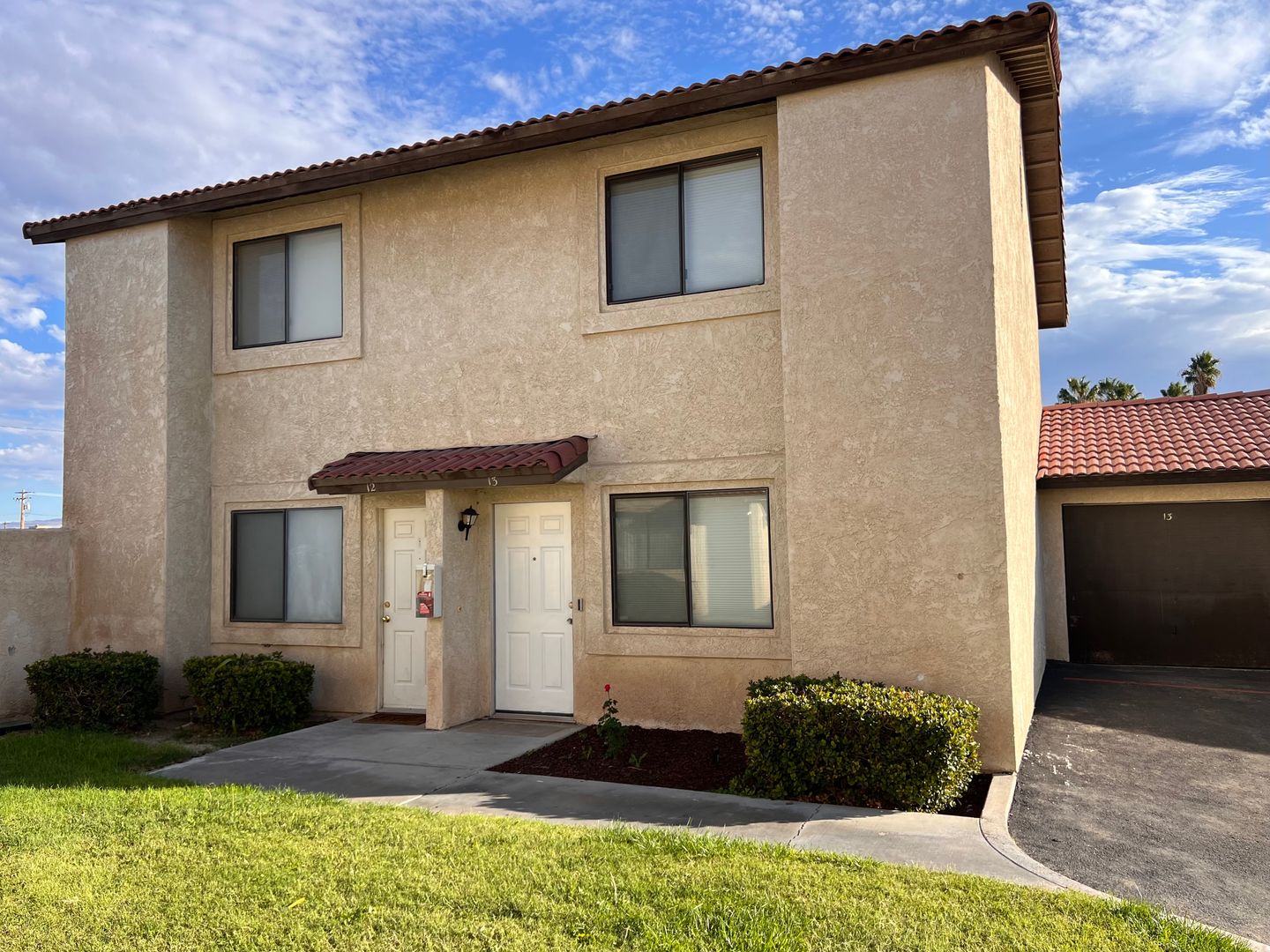 BARSTOW Apartment: 1160 BARSTOW ROAD