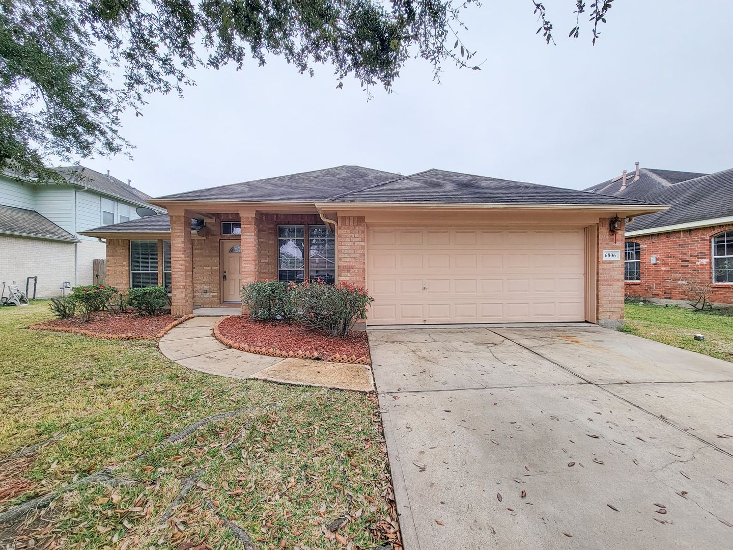 Pearland House: 6806 Haley Court