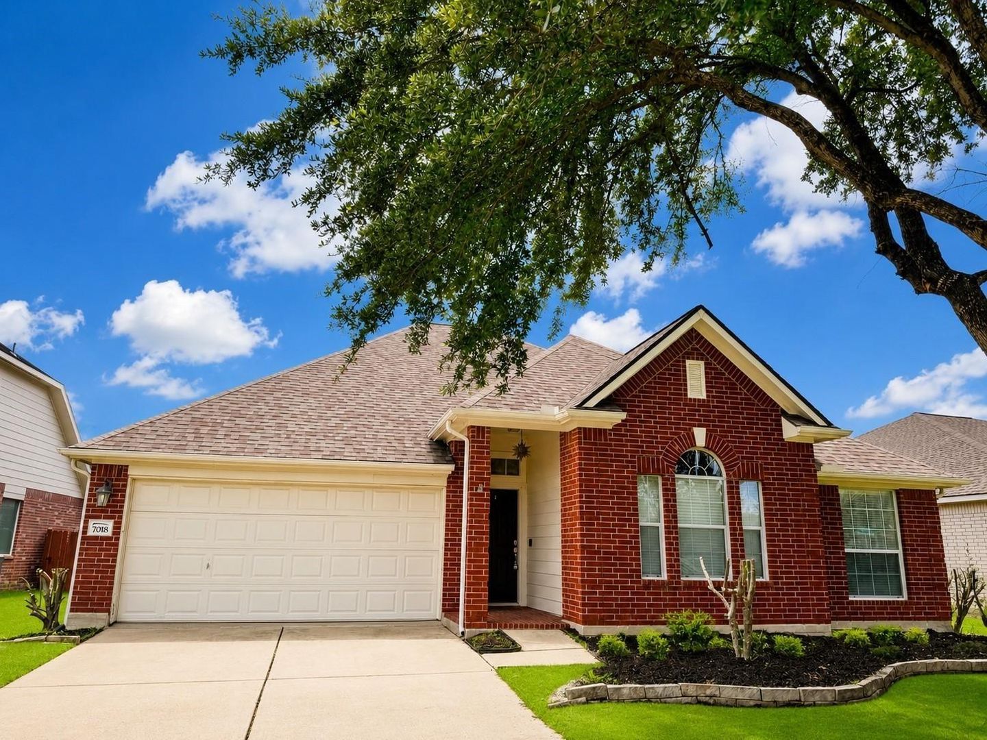 Richmond House: 7018 Paradise Park Bnd