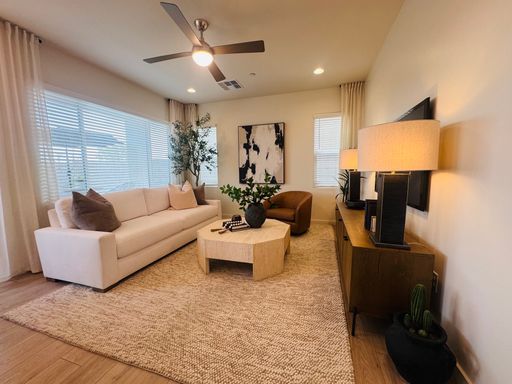 Newly Built, Beautiful Home, Pet Friendly, Upgraded Lifestyle - Now Available – photo 1